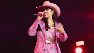 Ana Castela levanta o público no Jaguariúna Rodeo Festival 2025 4 Ana Jaguariuna por @vagner.rodd 1