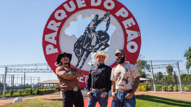 "Barretos Bão", hit do Us Agroboy em parceria com Cuiabano Lima, se consolida como a música mais tocada na Festa do Peão de Barretos 11 Us Agroboy Cuiabano Lima3 1