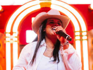 Lorena Cristine conquista espaço no novo sertanejo e brilha em Barretos 1 handler
