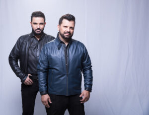 João Márcio & Fabiano lançam single “Reage Flor” no dia 05 de setembro e anunciam DVD “Medalhões” para 2026 1 unnamed 10