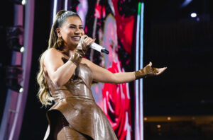 Simone domina as paradas e se torna a mulher mais ouvida do Brasil nas maiores plataformas 1 unnamed copy 2