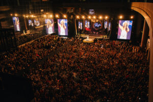 Lauana Prado entrega mais de 5h30 de show e faz Brasília viver uma noite inesquecível com o projeto RAIZ 7 Creditos Bap Films