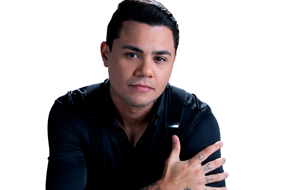 Felipe Araújo de volta ao Villa Country em março de 2026, apresentando um novo show