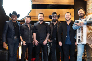 WhatsApp Image 2025 11 24 at 21.50.00