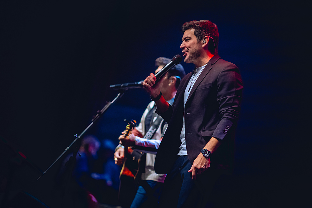 MARCOS & BELUTTI CONFIRMAM APRESENTAÇÃO EM MARÇO DE 2026 NA SUHAI MUSIC HALL 3 6 Creditos Stephan Solon