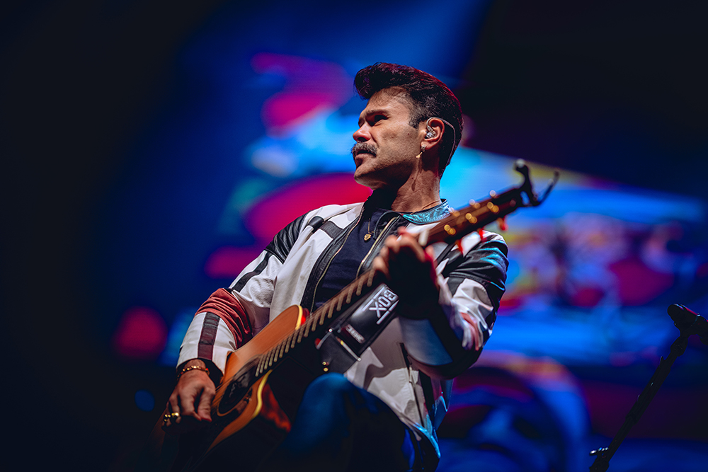 MARCOS & BELUTTI CONFIRMAM APRESENTAÇÃO EM MARÇO DE 2026 NA SUHAI MUSIC HALL 2 Untitled 22