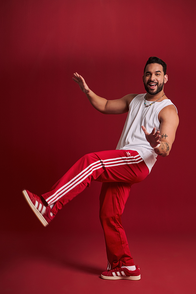 Henry Freitas bate recorde de shows no Carnaval e percorre 14 cidades em seis dias 2 Copia de Henry Freitas 2025 Creditos Thiago Britto 08