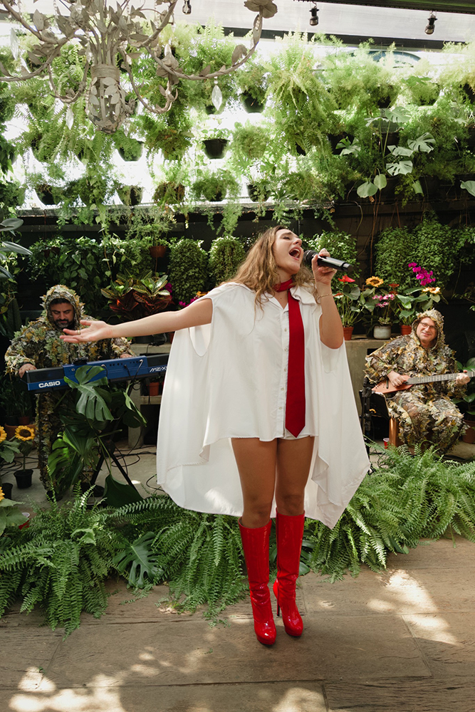 Sofia Brasil é confirmada no evento Moda Brasa & Viola Brasil em Artur Nogueira 3 Sofia Brasil Divulgacao Menino 1