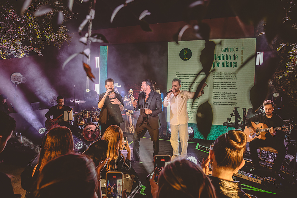 Thales Lessa lança livro e apresenta músicas inéditas com Panda em noite intimista 4 2026.03.17 LivroThalesLessa Fotospor@ViviVacqua 114