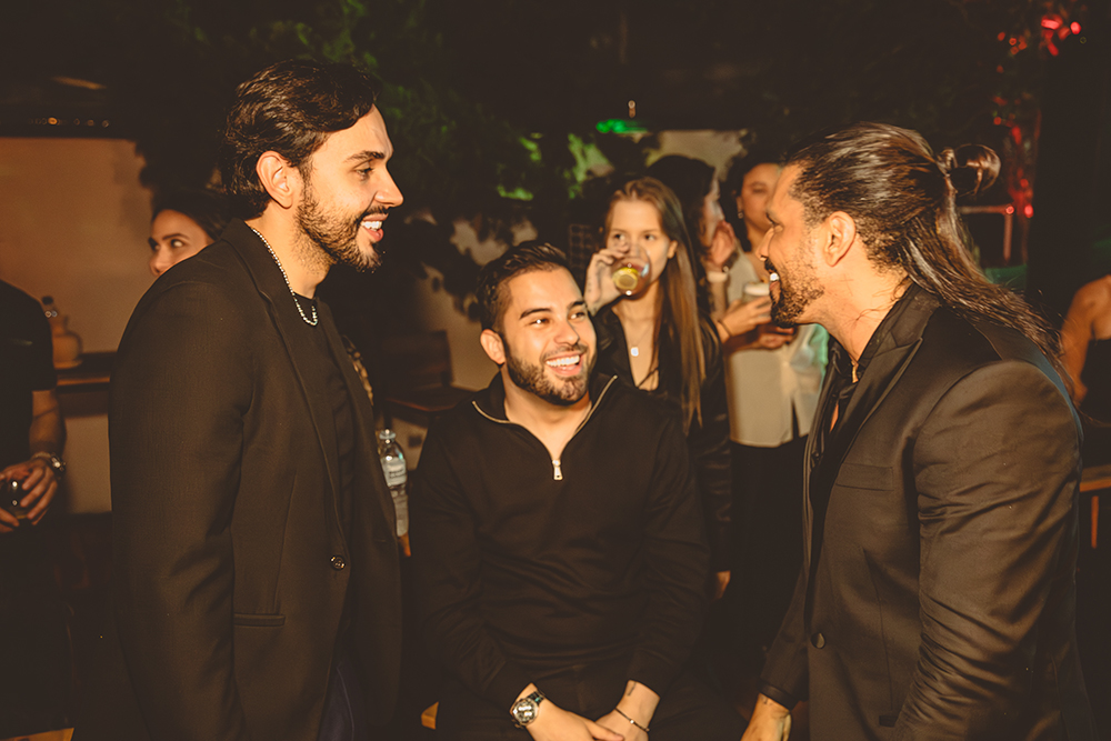 Thales Lessa lança livro e apresenta músicas inéditas com Panda em noite intimista 5 2026.03.17 LivroThalesLessa Fotospor@ViviVacqua 154