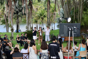 João Henrique aposta no intimismo com "Sigilinho", novo audiovisual gravado a céu aberto em Goiânia 1 IMG 1084