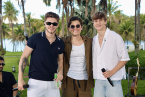 João Henrique aposta no intimismo com "Sigilinho", novo audiovisual gravado a céu aberto em Goiânia 8 IMG 1089