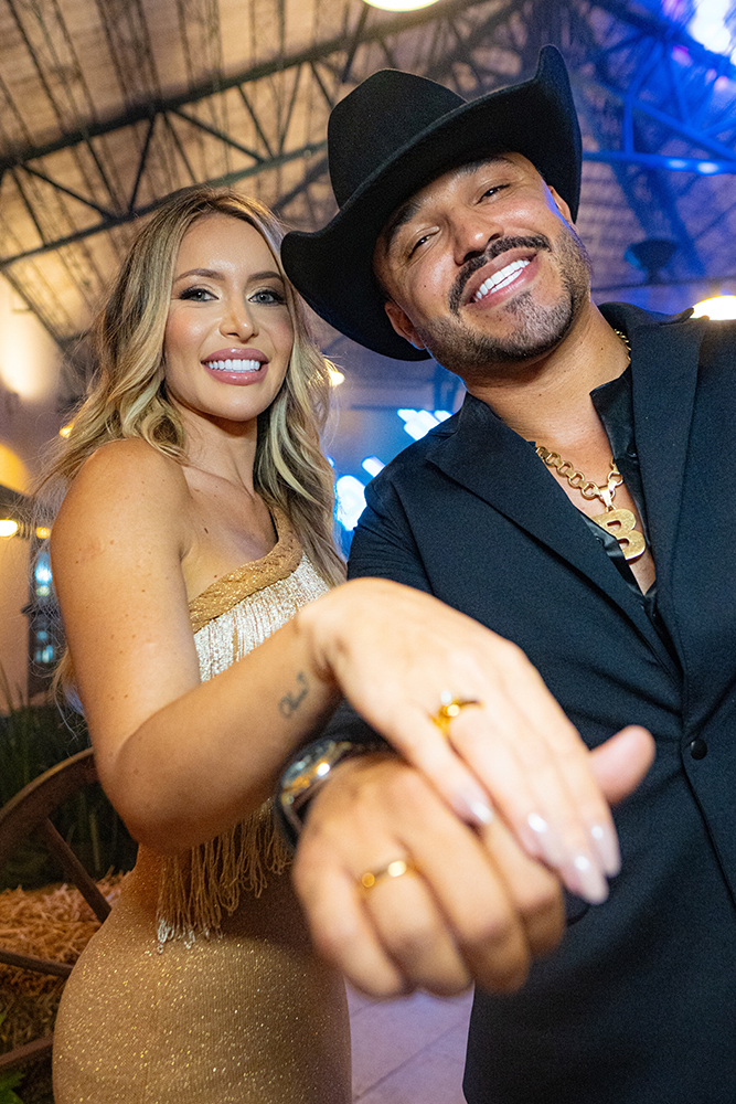 Noite mágica: Brenno, da dupla Brenno & Matheus, pede Manu Simoneti em noivado surpresa em Maringá 4 IMG 8037.JPG