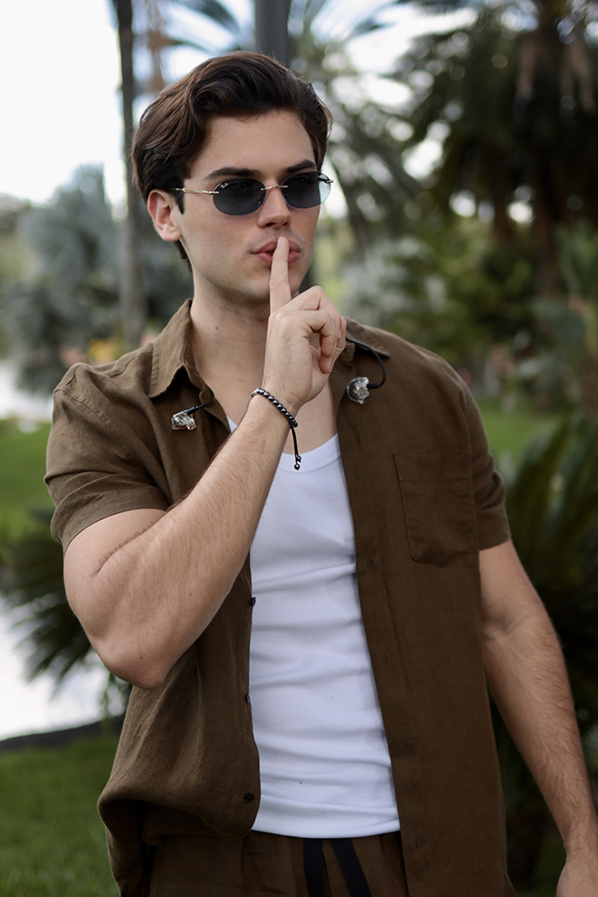 João Henrique aposta no intimismo com "Sigilinho", novo audiovisual gravado a céu aberto em Goiânia 2 IMG 9723