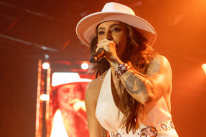 Lauana Prado Laura Carvalho Villa Country