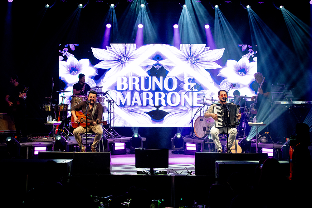 Música brasileira se destaca na Europa com shows de Bruno & Marrone, Zé Vaqueiro, Mari Fernandez, Nattan, Felipe Amorim e Léo Foguete 4 Z7A31402