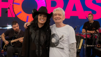 Ana Castela e Serginho Groisman no Altas Horas