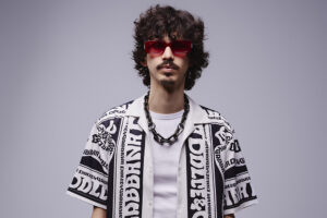 PRESSKIT HEY DOC1176