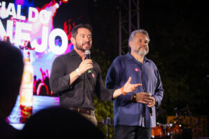 Prefeito e vice prefeito de Ribeira 771o Preto SP Circuito Sertanejo Corote Drinks Ice Ultra