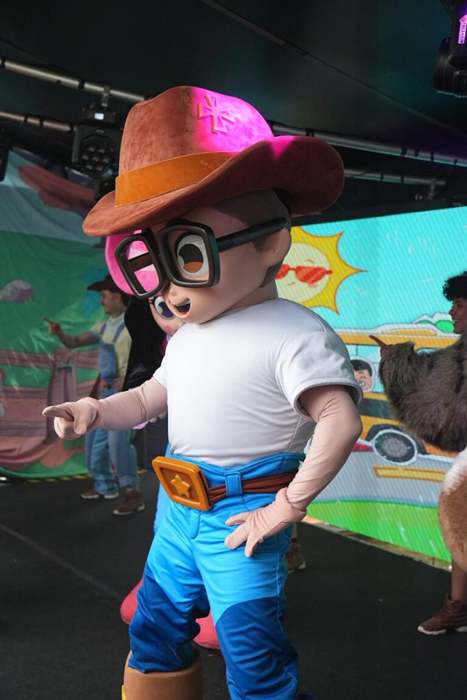 Turma da Boiadeirinha transforma domingo da Expo Londrina em festa pra toda a família 3 WhatsApp Image 2026 04 13 at 15.35.23 4 1 768x1151 1