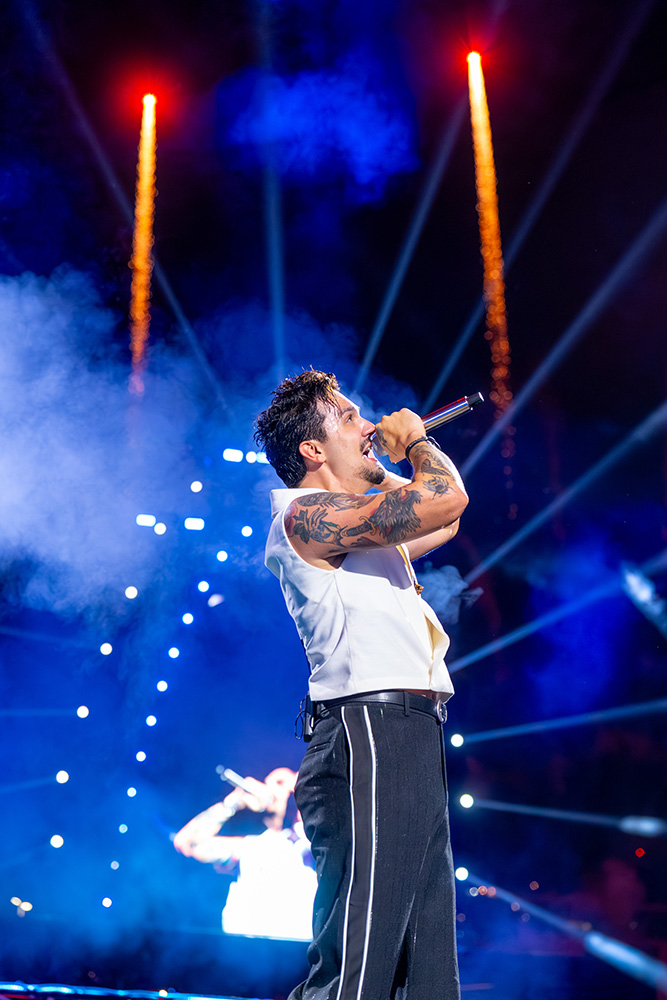 Luan Santana leva 45 mil ao Parque Olímpico e grava feat com Ricky Martin 4 @porangaba 7402896