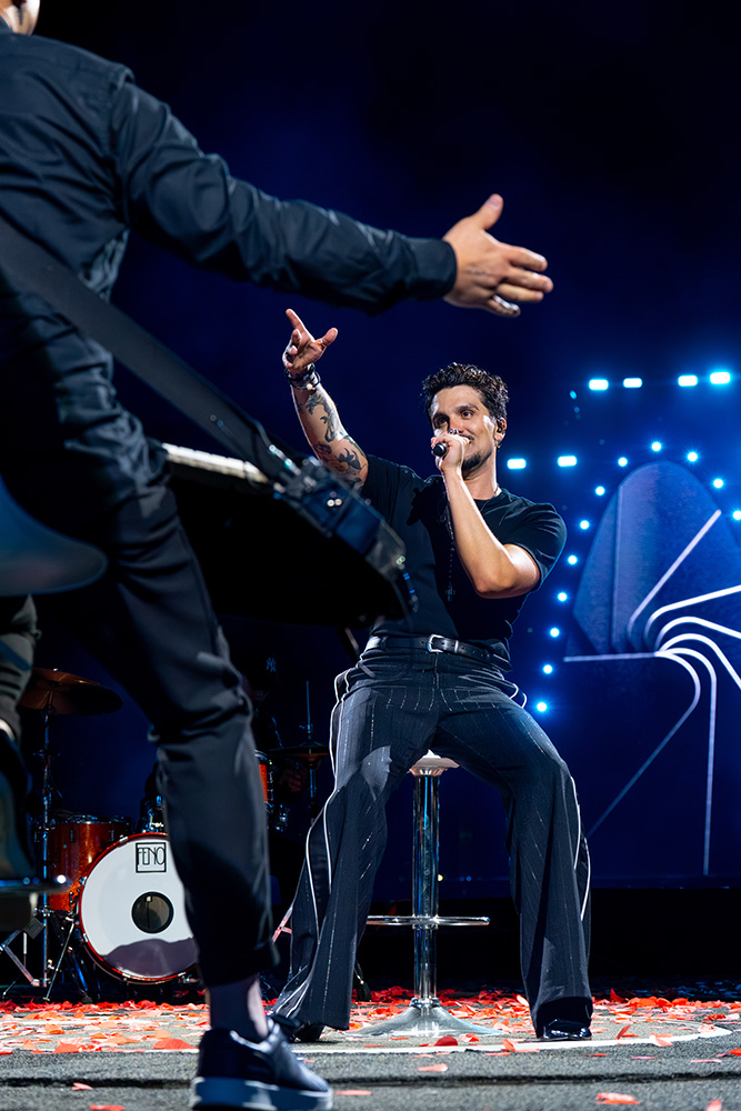 Luan Santana leva 45 mil ao Parque Olímpico e grava feat com Ricky Martin 5 @porangaba 7403720