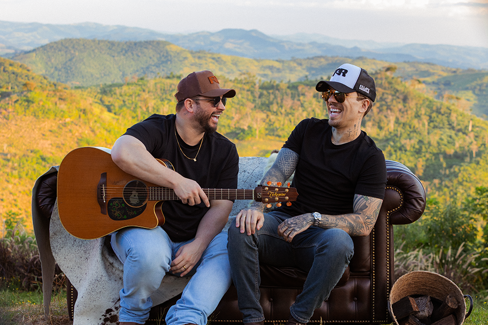 Felipe & Rodrigo lançam “Sentimento Sessions”, projeto especial gravado em meio à natureza 1 Fotos FR 72