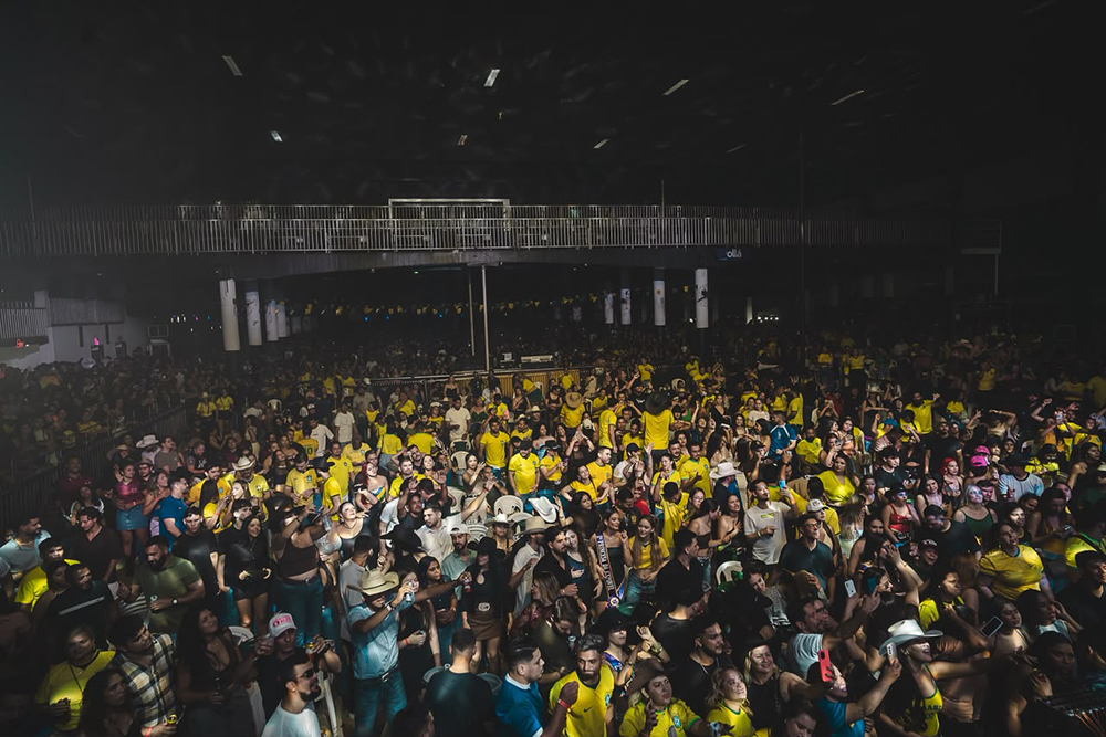 Pedro Paulo & Alex arrastam mais de 12 mil pessoas e registram recorde de público em show realizado após jogo do Brasil em Porto Velho 3 b19704ac 6ec9 4f88 9b8f c0b8a3b9ad56