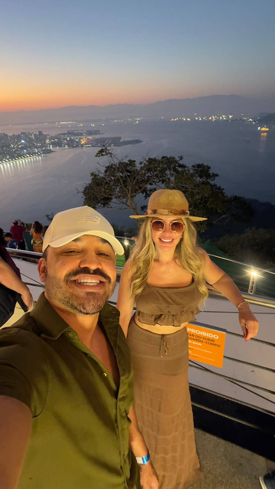 Em clima de romance, Brenno, que faz dupla com Matheus, celebra aniversário ao lado da noiva no Rio de Janeiro e intensifica planos para o casamento 5 Arquivo pessoal 1