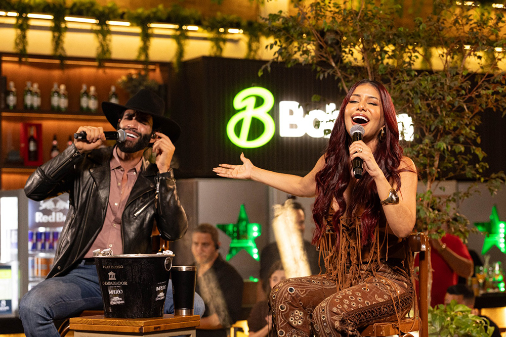 Encontro histórico Priscilla Senna e Gusttavo Lima lançam parceria inédita em "Doce Mel" 1 IMG 20260729 WA0047