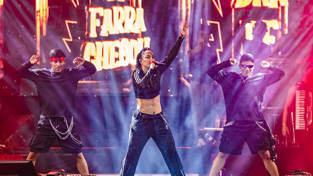 Michele Andrade reúne 30 mil pessoas em show histórico e bate recorde de público em Porto de Moz, no Pará 1 IMG 7909.JPG 1
