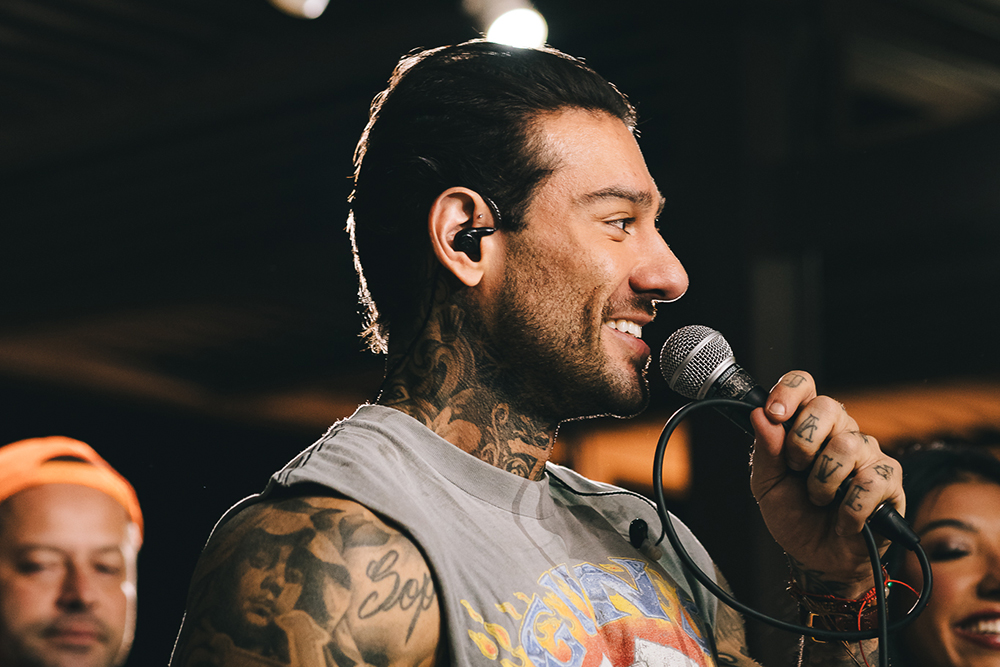 Lucas Lucco lança "Deu Rock", álbum com 12 clássicos do rock dos anos 2000 no piseiro 1 IMG 2585