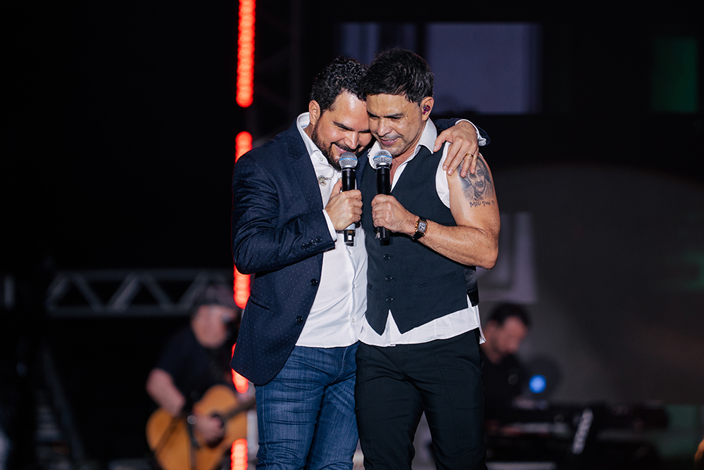 Após série de apresentações nos eventos de São João no Nordeste e Norte, Zezé Di Camargo & Luciano seguem para show em Rondônia 1 ZCL Maceio 33