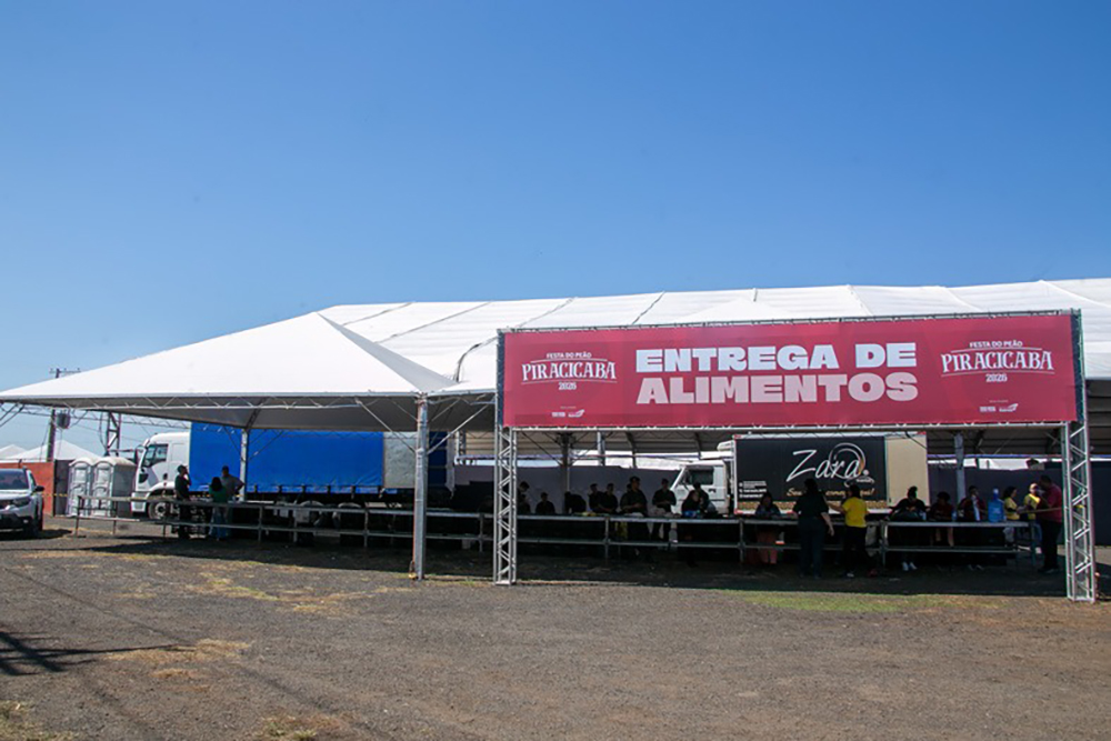 31ª Festa do Peão de Boiadeiro de Piracicaba arrecada mais de 35 toneladas de alimentos 4 31a Festa do Peao de Boiadeiro de Piracicaba Entrega de Alimentos Credito Aline Aragon