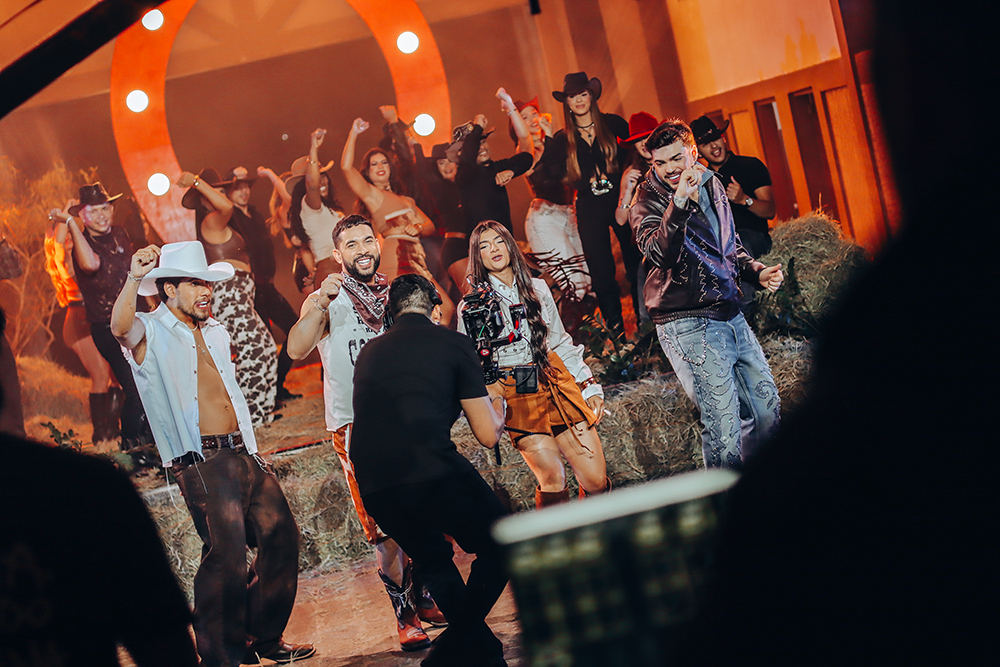 AUGEBOYS: Henry Freitas, Kadu Martins e Núzio Medeiros gravam “Parabéns, Vaqueira”, primeiro feat do trio 3 AugeBoys e Talita Mel por Neto Lacerda 3