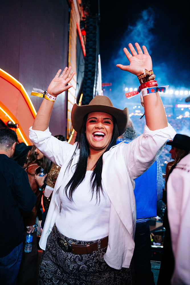 Ana Castela marca presença no Camarote Brahma na terceira noite da Festa do Peão de Barretos 2026 9 Lorena Cristine Creditos @timedefoto
