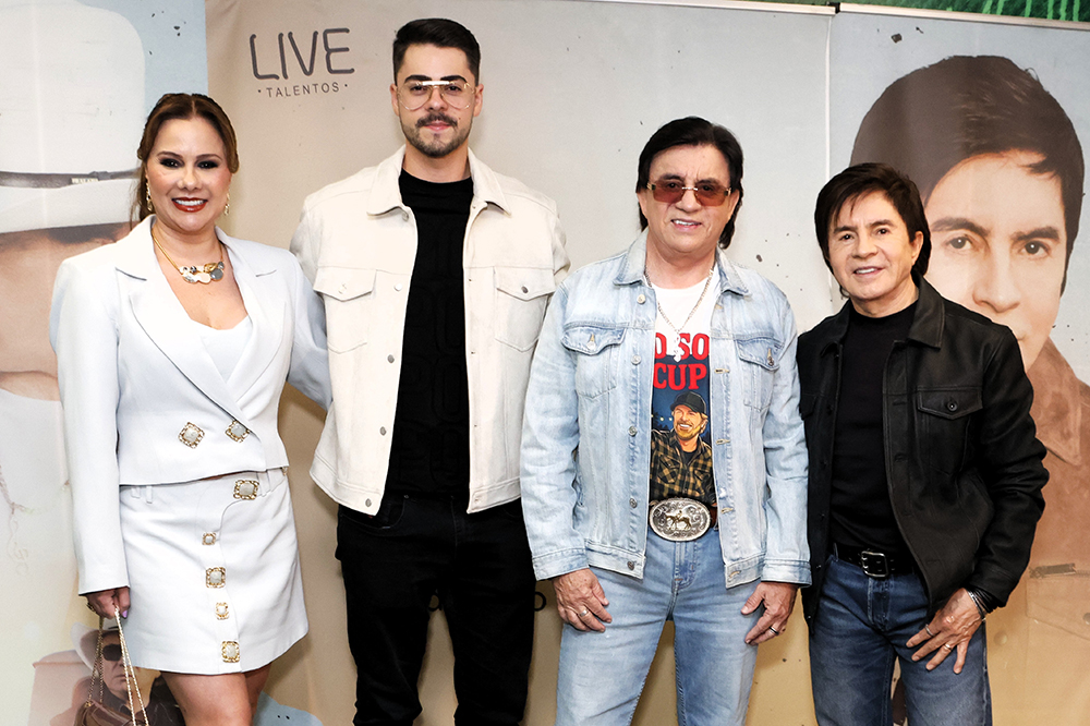 HISTÓRIAS reúne 50 mil pessoas em estádio lotado e confirma força do maior encontro do sertanejo em São Paulo 10 Marcia Alves Enrico e Chitaozinho e Xororo credito Rosa Marcondes