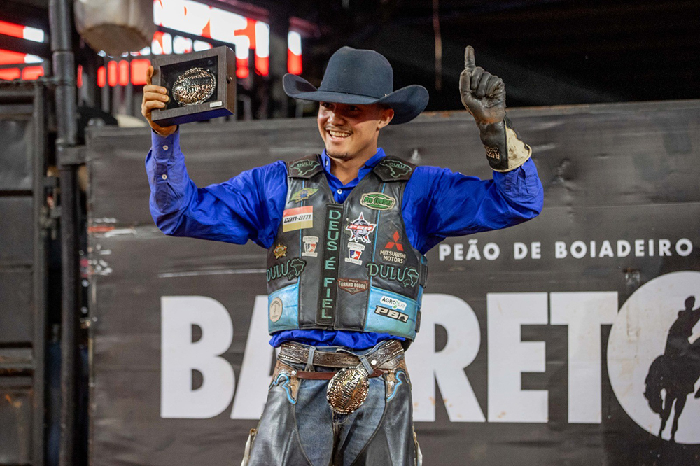 Montaria em touros: líder nacional da PBR vence 3º round da etapa Barretos 1 WhatsApp Image 2026 08 23 at 06.13.02