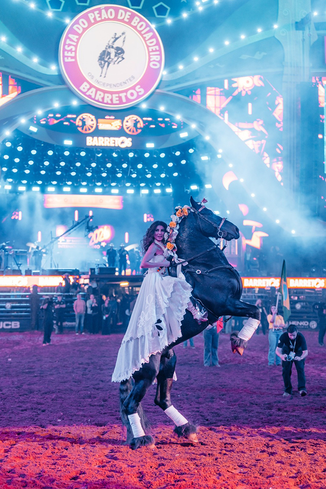 Campeão mundial conquista maior nota na abertura do Barretos International Rodeo 2 WhatsApp Image 2026 08 28 at 03.20.39