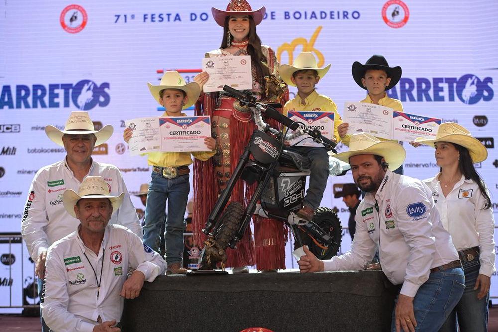 Gabriel Bosh é campeão do Rodeio em Carneiros na Festa do Peão de Barretos 2 WhatsApp Image 2026 08 30 at 18.15.15