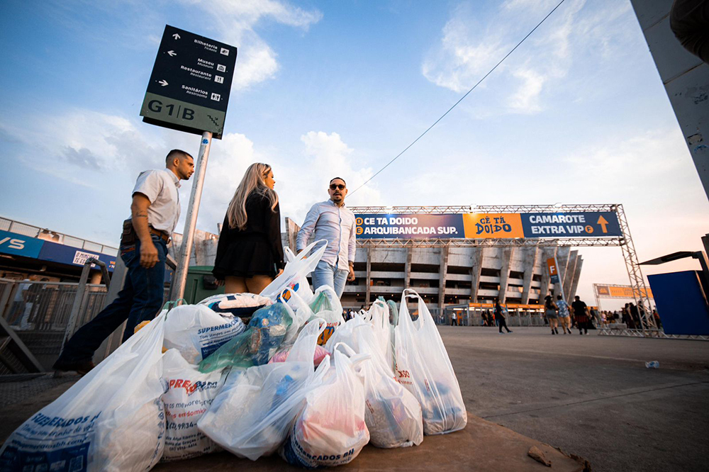 FORTALEZA (CE) RECEBE SEIS TONELADAS DE ALIMENTOS ARRECADADAS PELO ‘CÊ TÁ DOIDO’ EM FESTIVAL HISTÓRICO NO MINEIRÃO 1 WhatsApp Image 2026 08 31 at 18.10.40 1