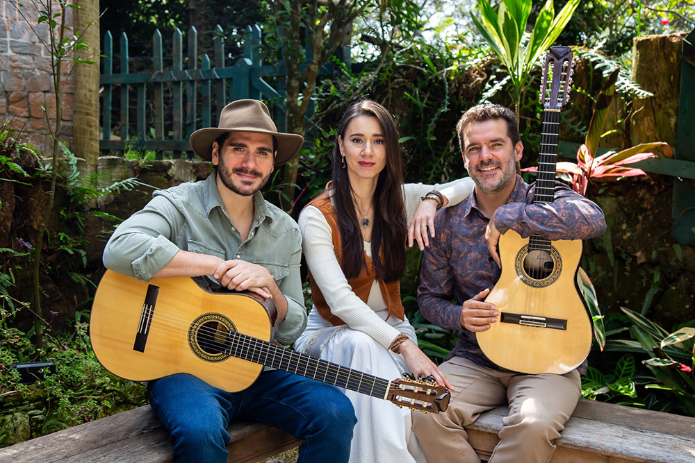 AnieRafa e Gabriel Sater cantam “Infância de interior” revisitando um Brasil profundo 1 AnieRafa e Gabriel Sater Credito Jennifer Diniz 2