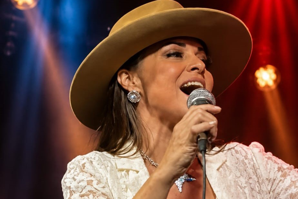 Debora Grassi conquista Barretos e prepara lançamento de nova música 1 Debora Grassi 5