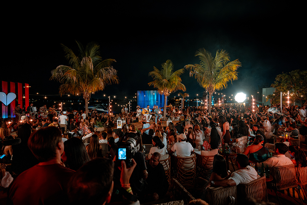 Matheus & Kauan gravam “Astral – Na Praia” em Brasília com participação de Léo Foguete 3 MeK Astral Na Praia Brasilia Creditos Marcus Soares 05