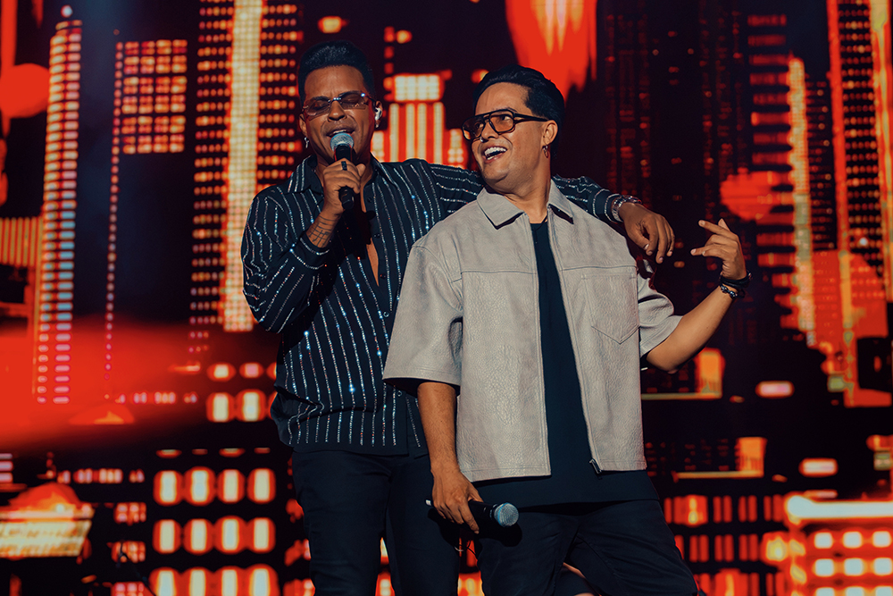 Zé Neto & Cristiano celebram 15 anos de carreira com show de três horas para mais de 40 mil pessoas em Brasília 2 KDR6.JPG 1