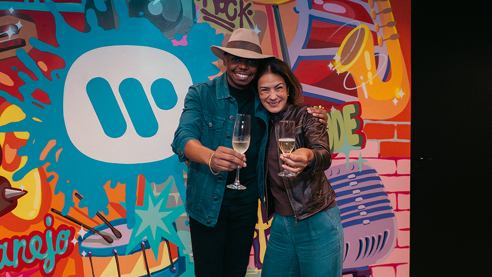 Warner Music Brasil aposta na força da música regional e assina com Thácio 1 link01